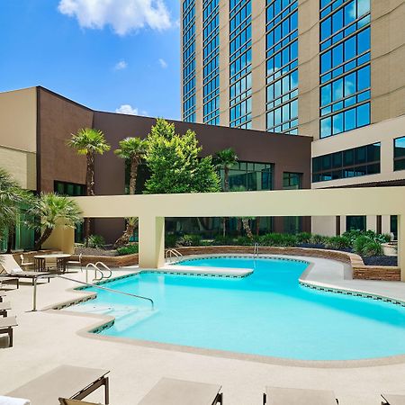 Doubletree By Hilton San Antonio Airport Hotel Екстериор снимка