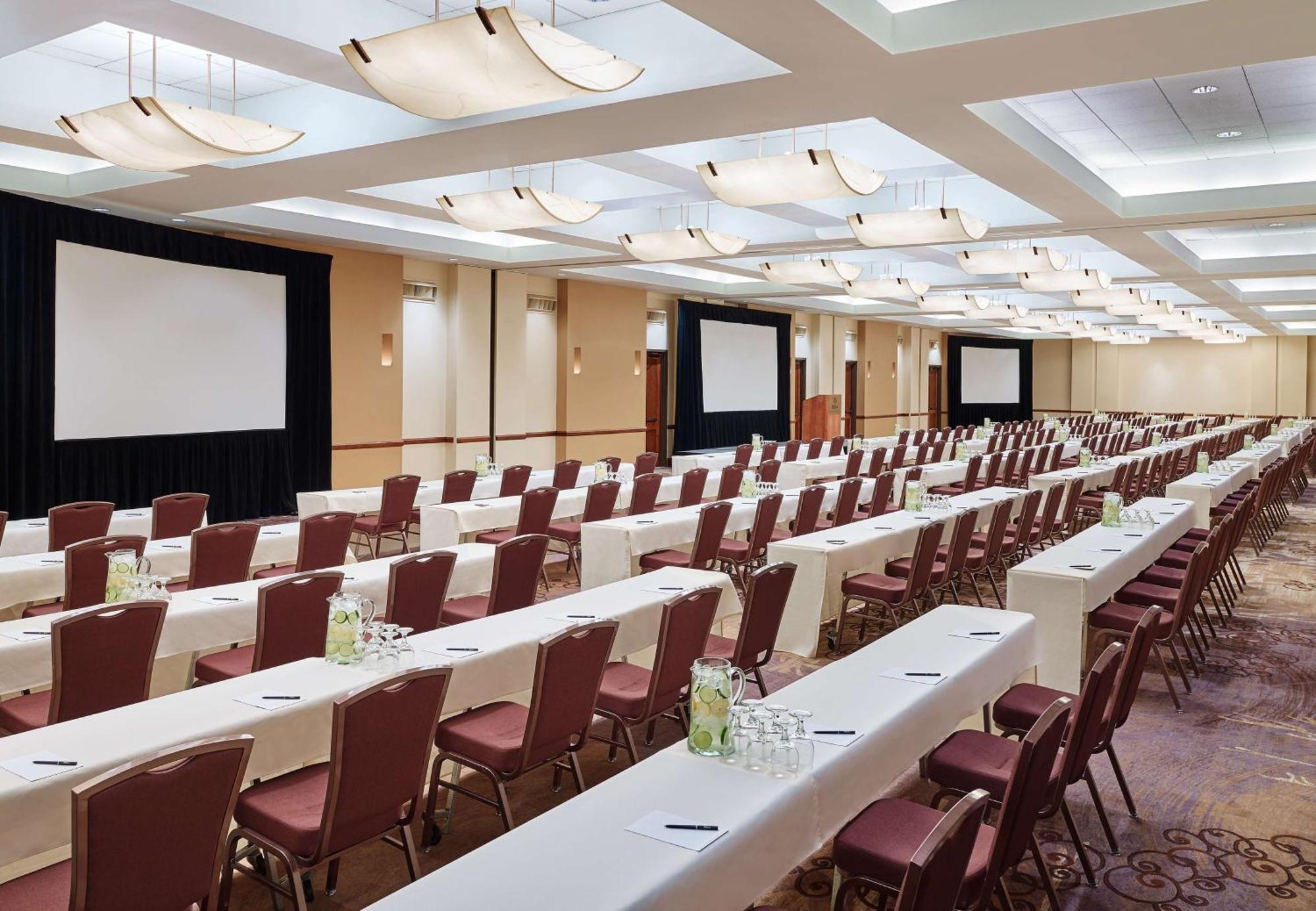 Doubletree By Hilton San Antonio Airport Hotel Екстериор снимка