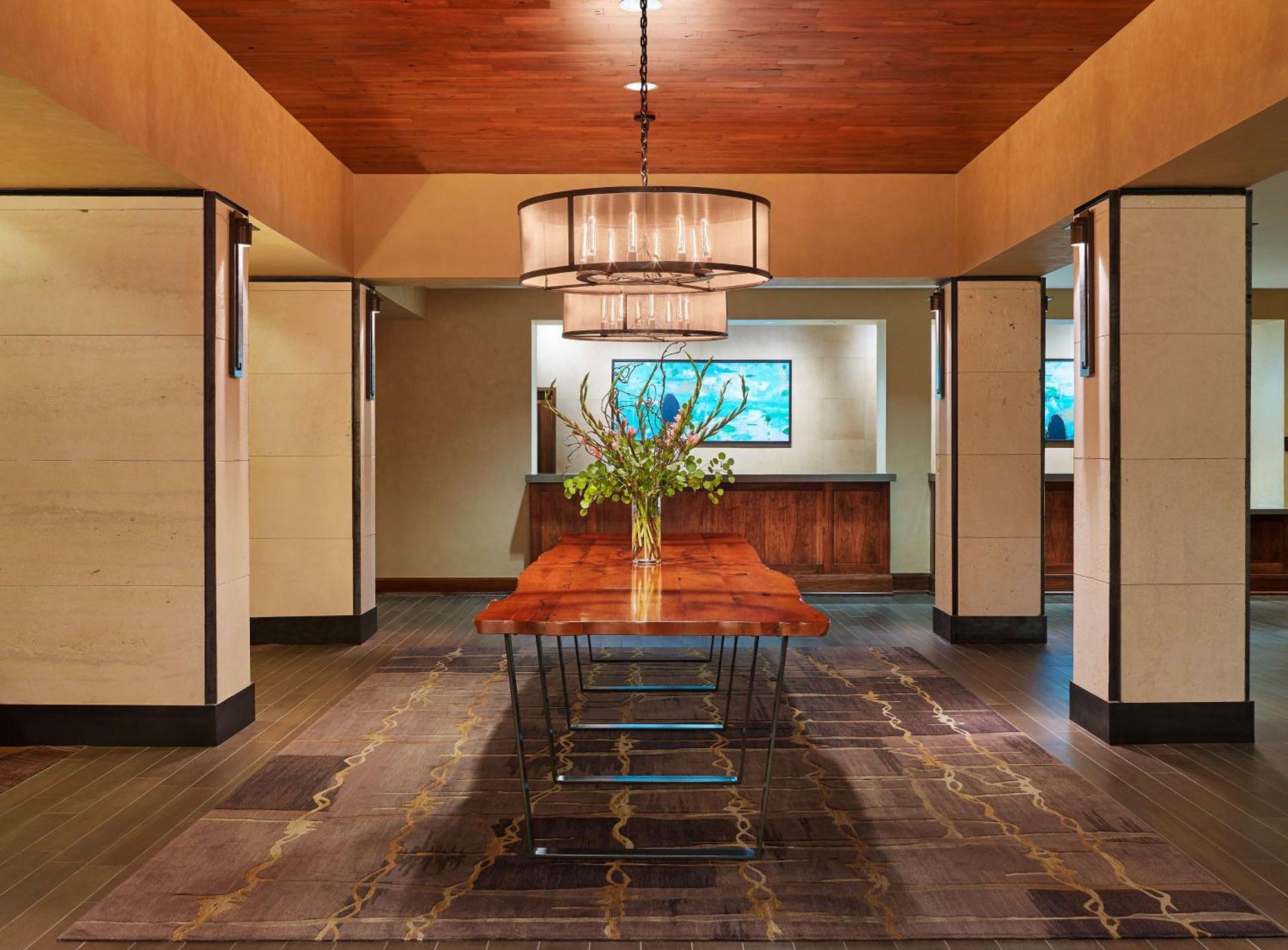 Doubletree By Hilton San Antonio Airport Hotel Екстериор снимка